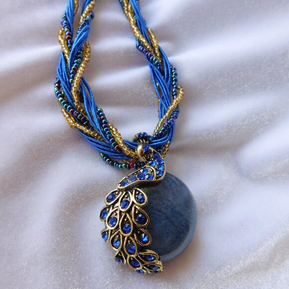 Ladies Blue Peacock Necklace - Picture 4 of 4